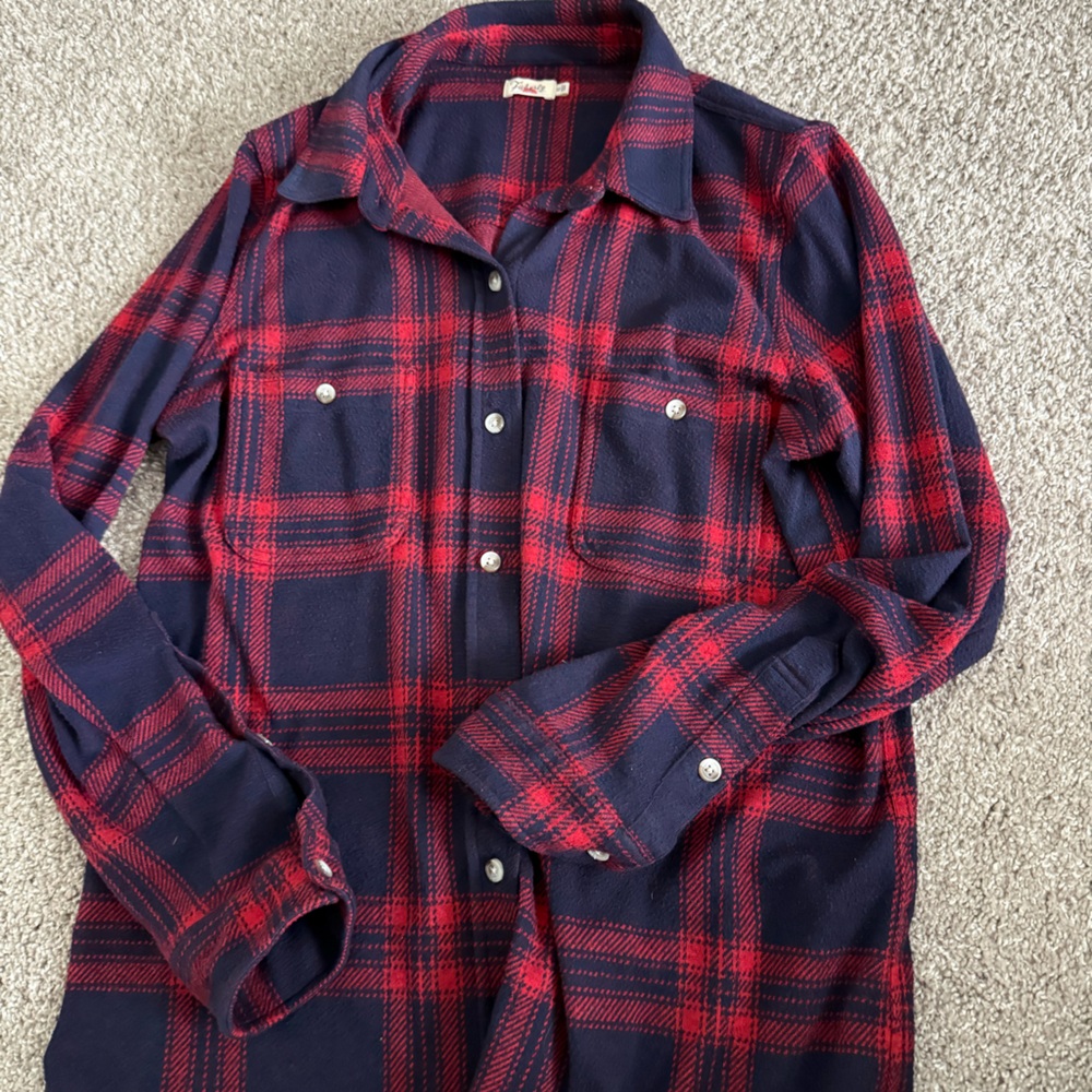 Faherty Navy and Red Plaid Button Down Shirt